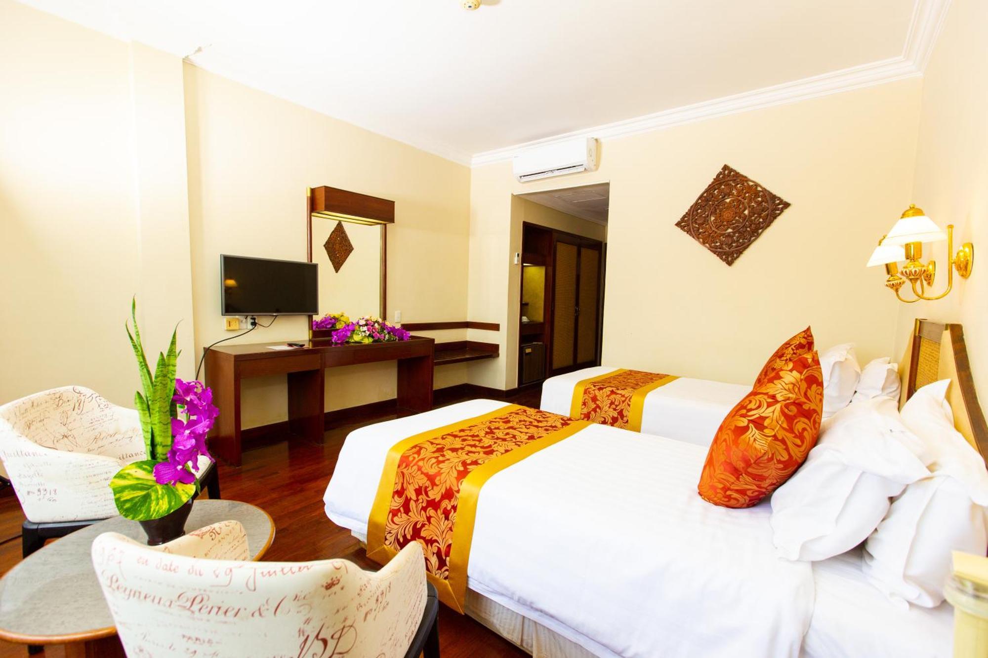Laotel Vientiane Esterno foto